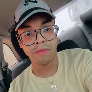 Meet your Posher, Jonathan